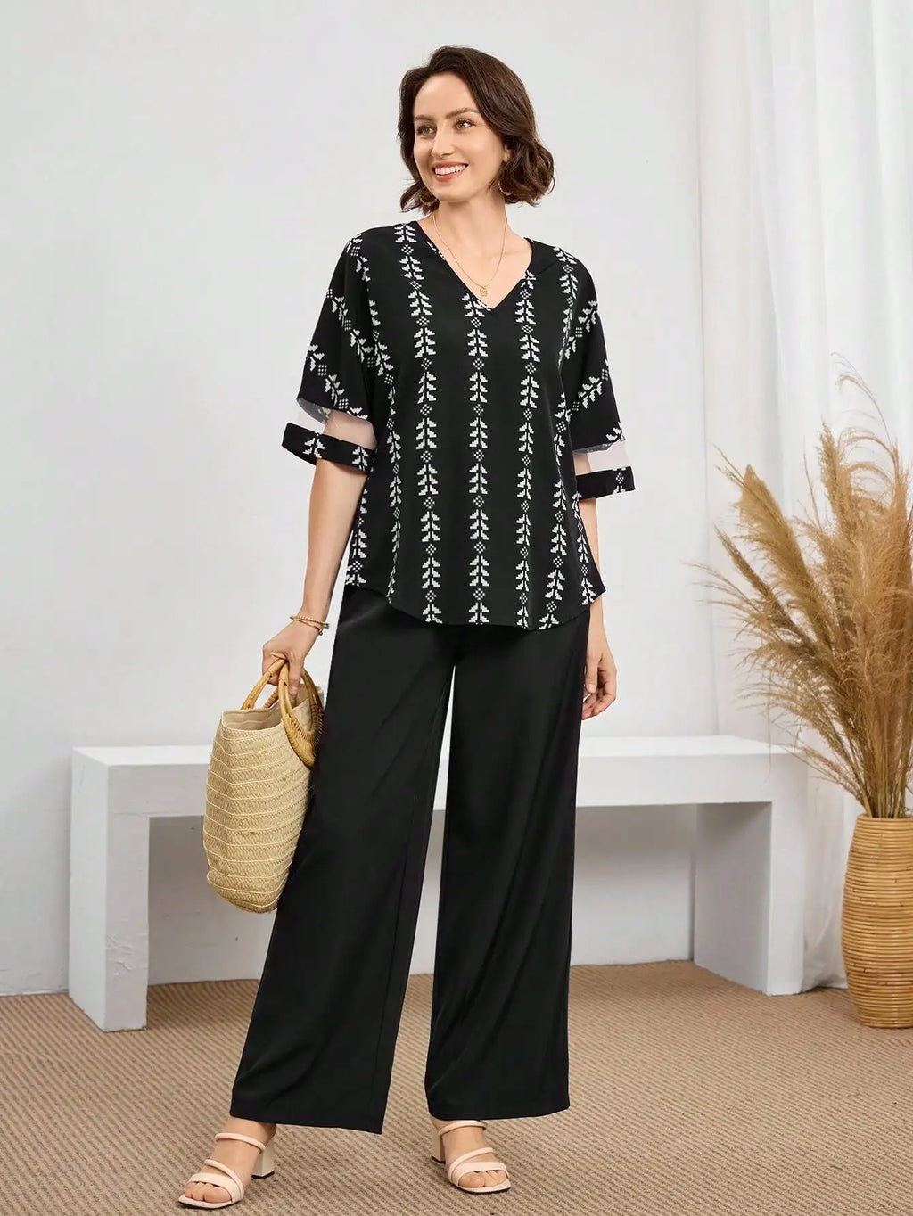 Women's Geometric Print V-Neck Short Sleeve Top & Wide Leg Pants Set for Casual or Office Wear