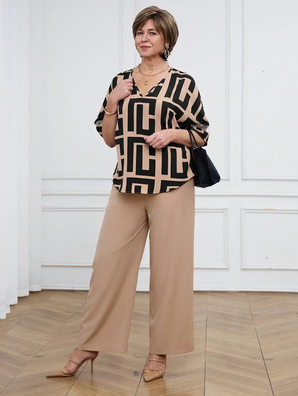 Women's Geometric Print V-Neck Short Sleeve Top & Wide Leg Pants Set for Casual or Office Wear