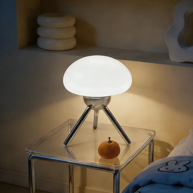 Bauhaus Mid-Century Ins Table Lamp Italian Designer Version Nordic Minimalist Glass Light Personalized Decorative Night Lamp for