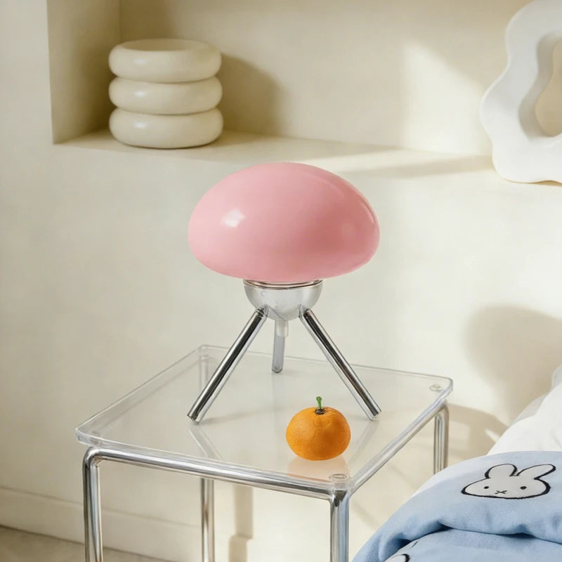 Bauhaus Mid-Century Ins Table Lamp Italian Designer Version Nordic Minimalist Glass Light Personalized Decorative Night Lamp for