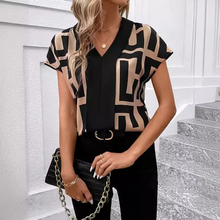 Women's Geometric Print V-Neck Blouse