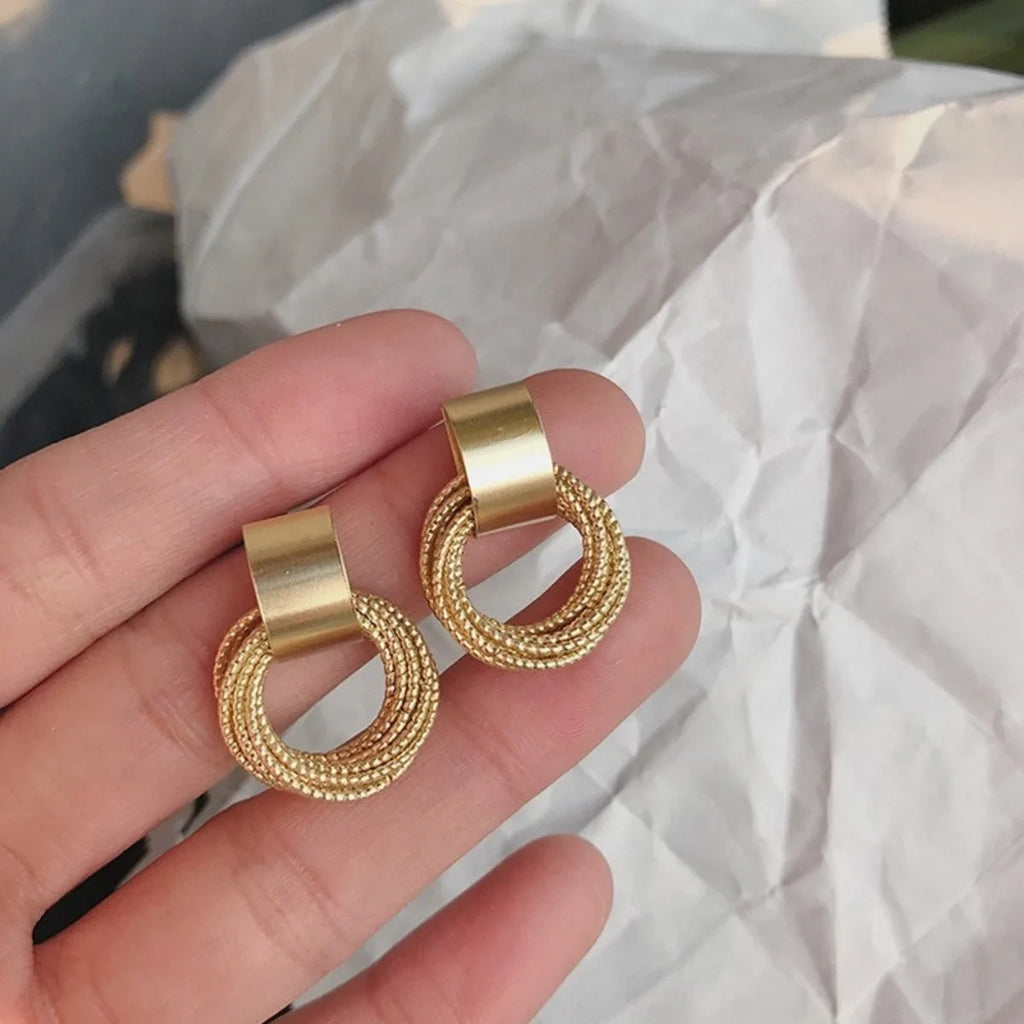 2pc Thread Ring Women Fashion Trend Light Luxury and Simple Earrings Outdoor Travel Carnival Banquet Party Holiday Dressing Gift