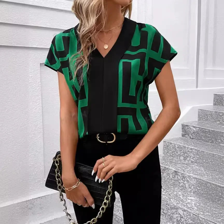 Women's Geometric Print V-Neck Blouse