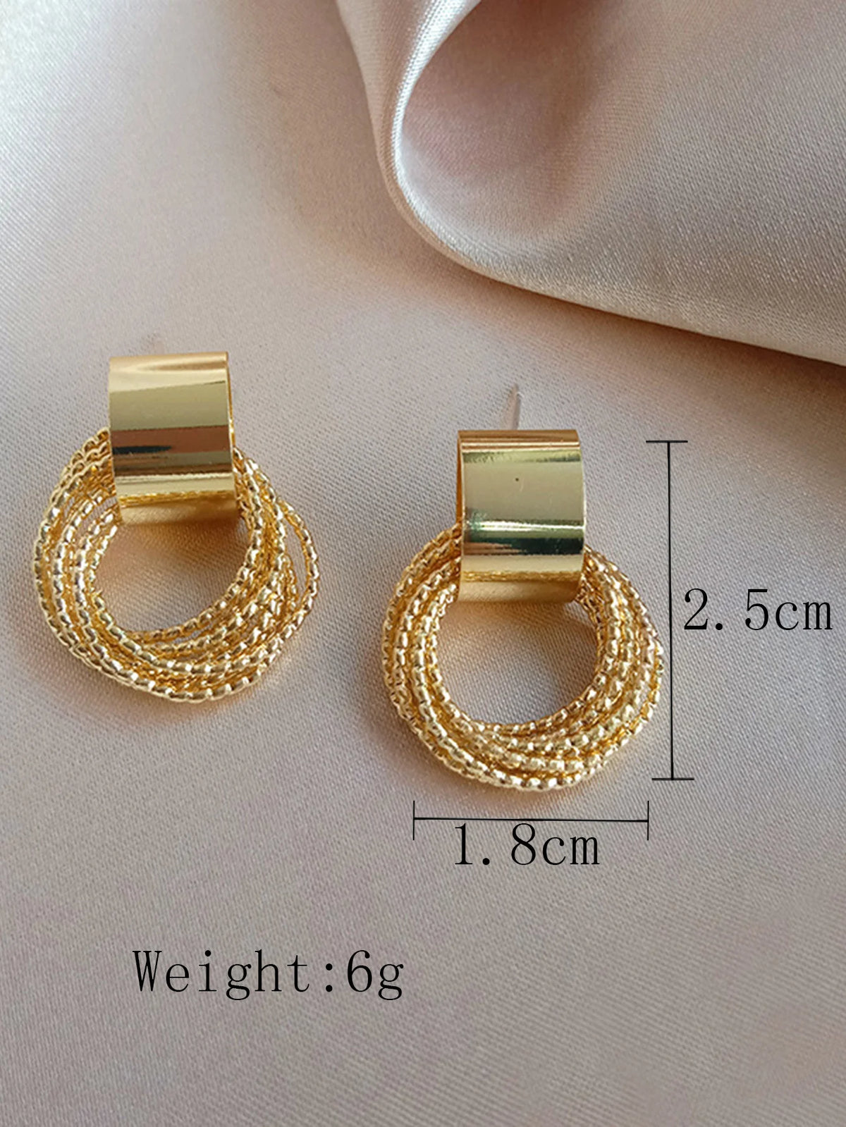 Minimalist, Personalized, Elegant Earrings with a Sense of Luxury and Versatility, Earrings with Loops, and Light Luxury Earring