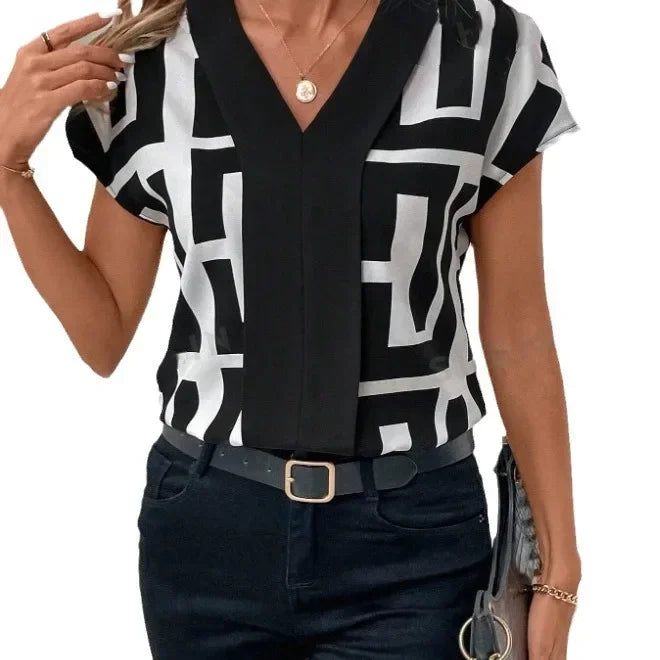 Women's Geometric Print V-Neck Blouse