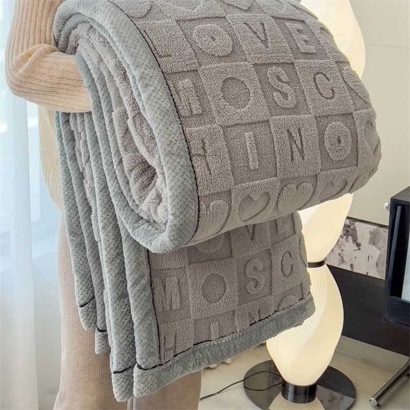 Solid Color Taffeta Velvet Carved Blanket Thick Double-Sided Plush Multifunctional Blanket Office Nap Quilt for All Seasons
