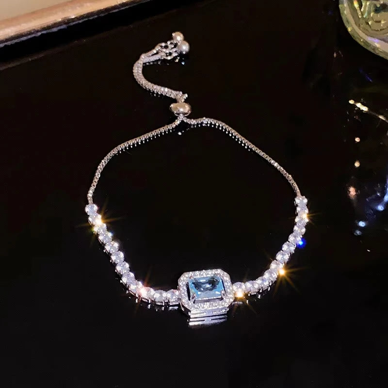 Luxury Adjustable Bracelet Women's Fashion Temperament Geometric Square Rhinestone Bracelet Wristband Party Wedding Jewelry
