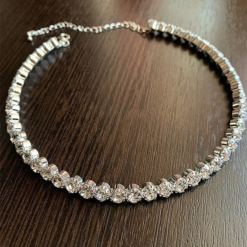 Bling Diamond Choker Nelace Ele Layering Silver Alloy Women's Faion Jewelry Ins Trend Lobone Chain