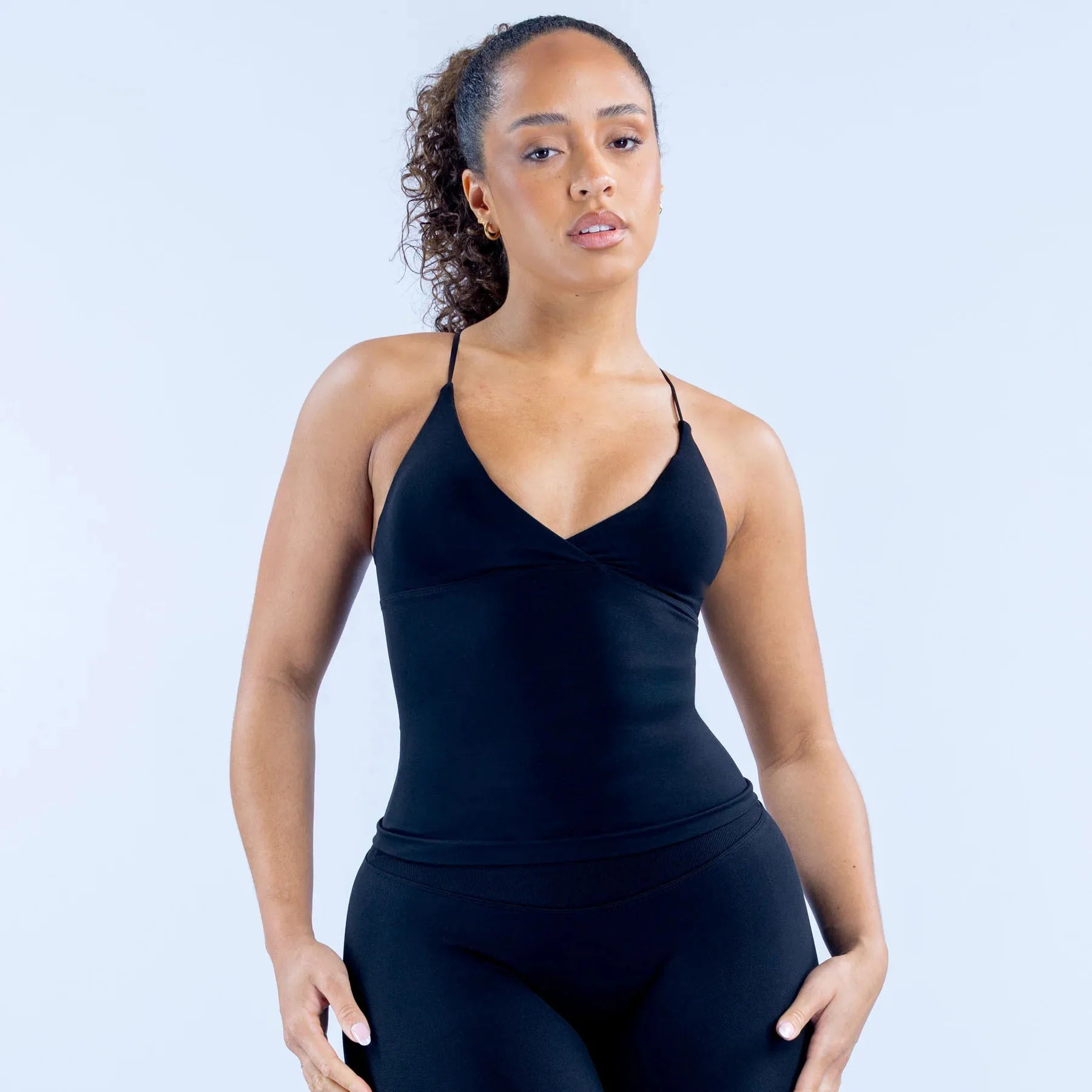 Women's Seamless Two Piece Figure Enhancing Activewear With Chest Pad